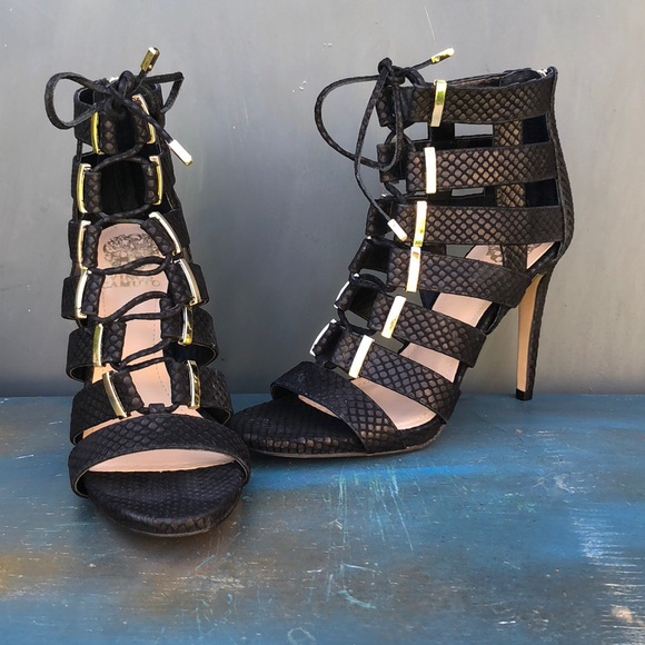 Vince Camuto 🌸New🌸Black Gold Heels Pumps - Picture 14 of 15